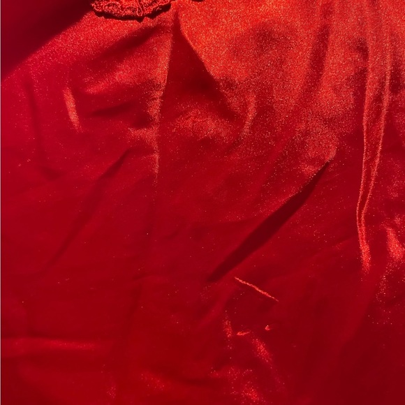 VINTAGE Red satin nightgown - Picture 2 of 6